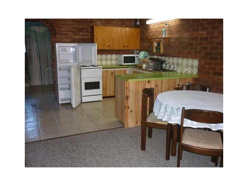 8/22 Chick Court Units, Kalbarri WA 6536