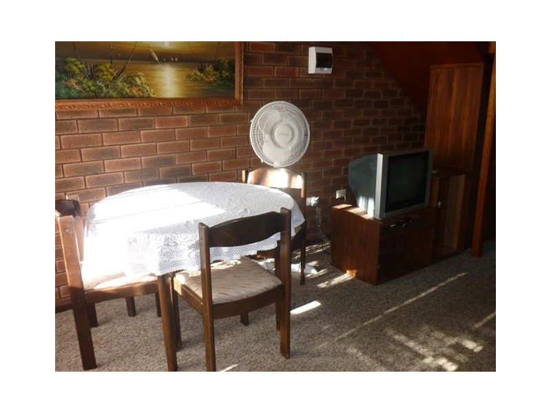 8/22 Chick Court Units, Kalbarri WA 6536