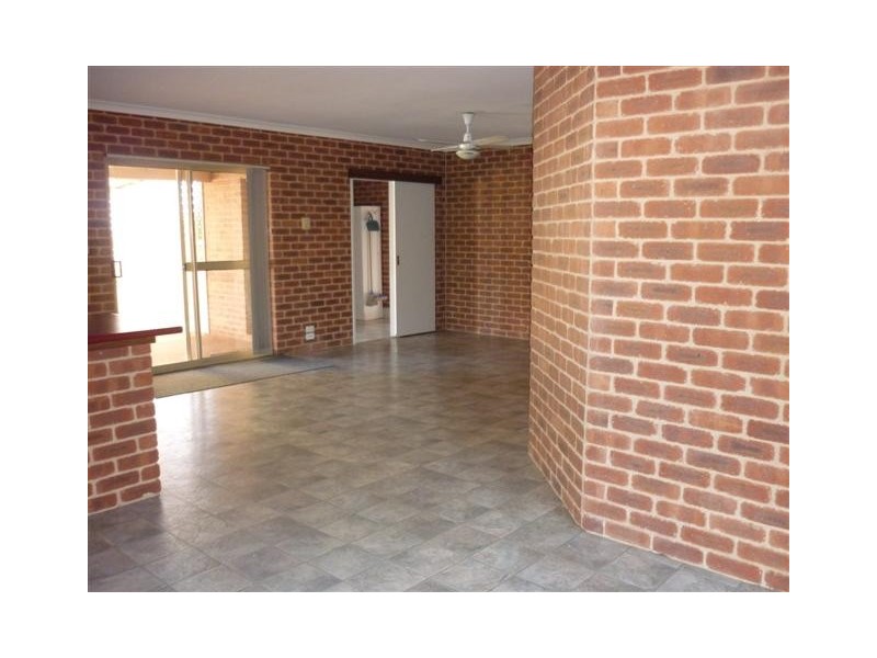 16 Gantheaume Crescent, Kalbarri WA 6536