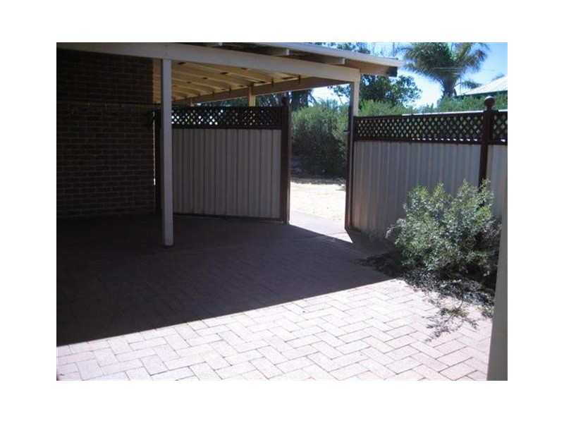 16 Gantheaume Crescent, Kalbarri WA 6536