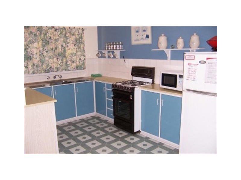 3 Hasleby Street, Kalbarri WA 6536