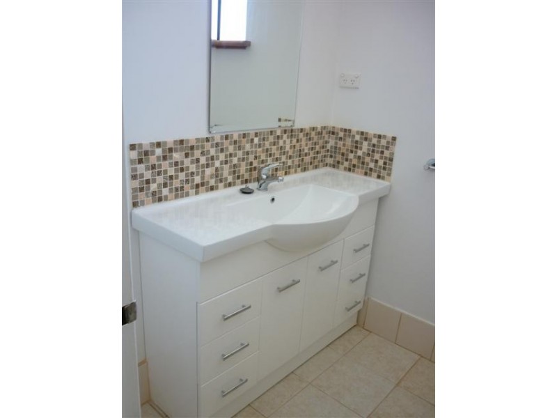 10 Gantheaume Crescent, Kalbarri WA 6536