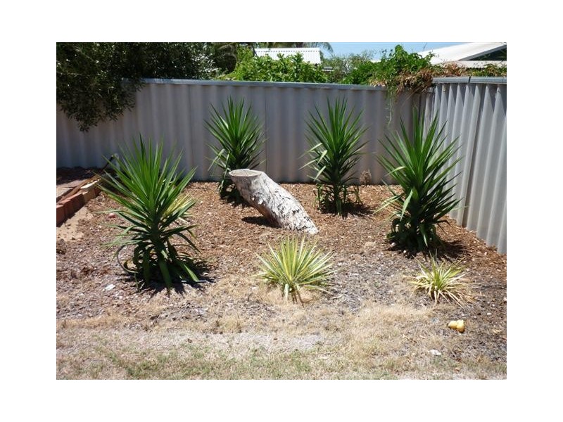 10 Gantheaume Crescent, Kalbarri WA 6536