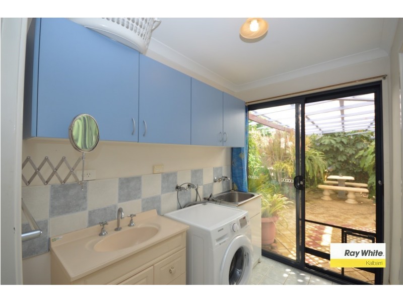 7C Nairn Place, Kalbarri WA 6536