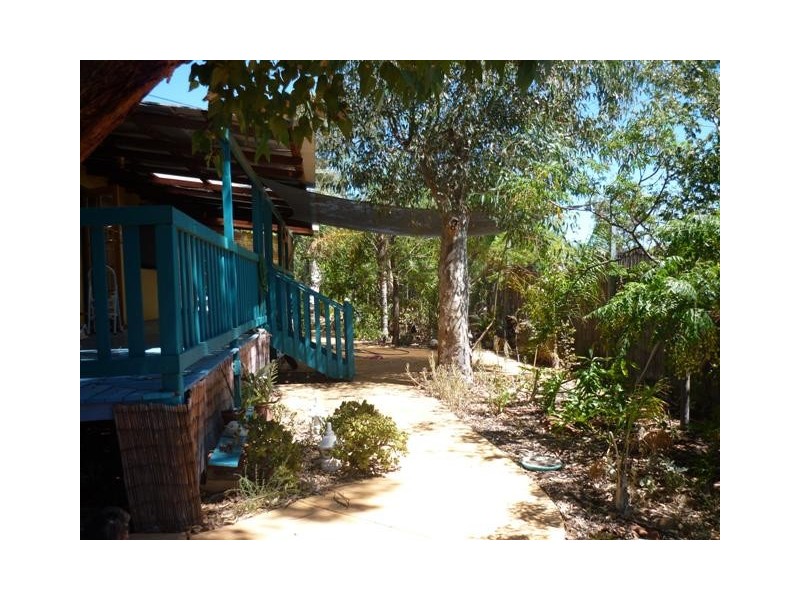 9 Mallard Street, Kalbarri WA 6536