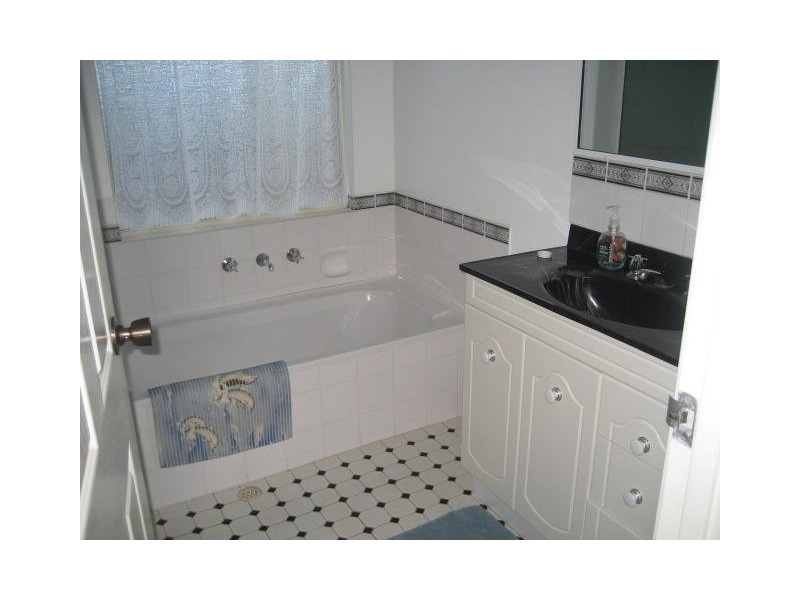 11B Waikiri Parade, Kalbarri WA 6536