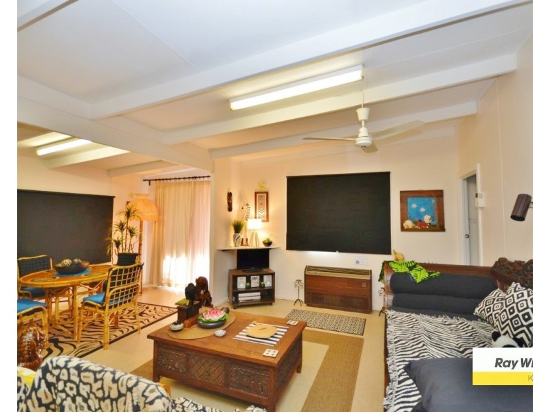 5 Penn Street, Kalbarri WA 6536