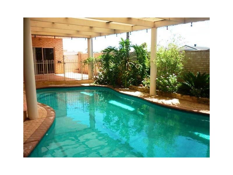 55 Gantheaume Crescent, Kalbarri WA 6536