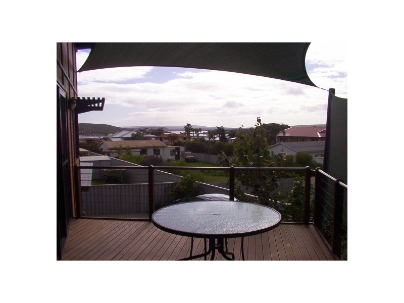 3/3 Glass Street, Kalbarri WA 6536