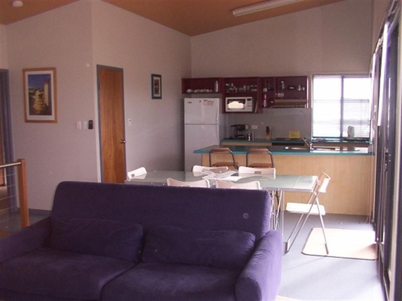 3/3 Glass Street, Kalbarri WA 6536