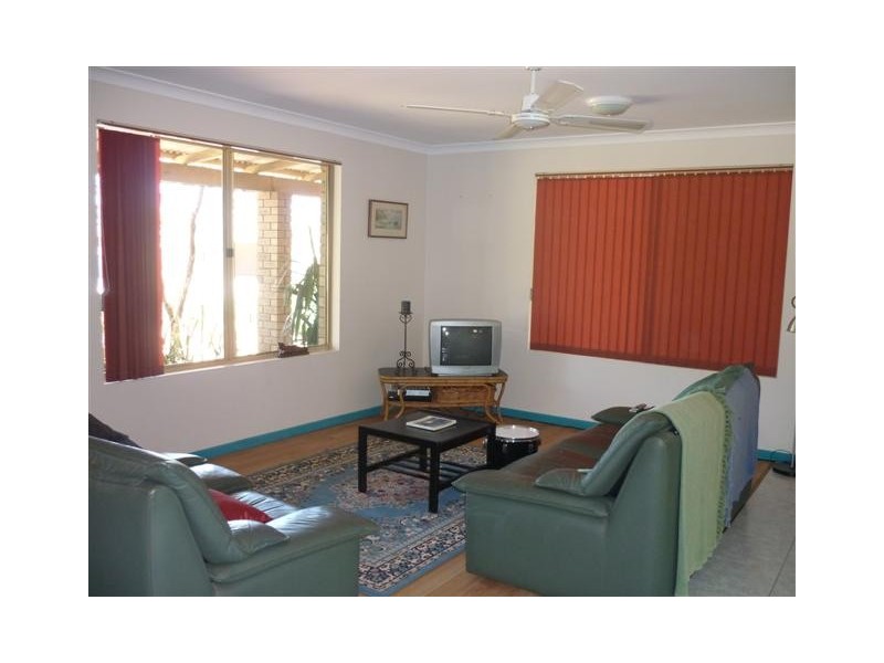 13 Waikiri Parade, Kalbarri WA 6536