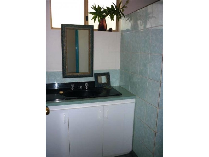 13 Waikiri Parade, Kalbarri WA 6536