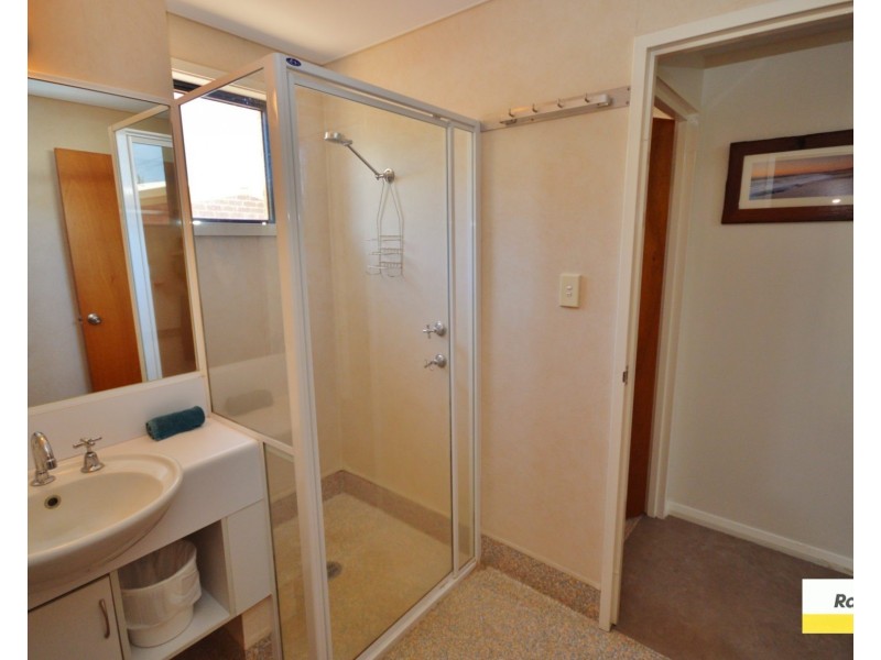 2/3 Glass Street, Kalbarri WA 6536