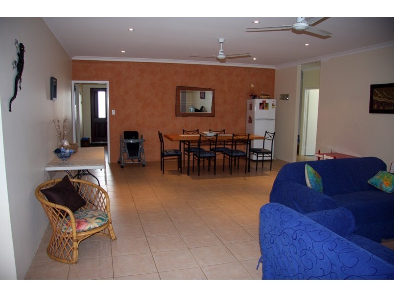 11  Gliddon Avenue, Kalbarri WA 6536