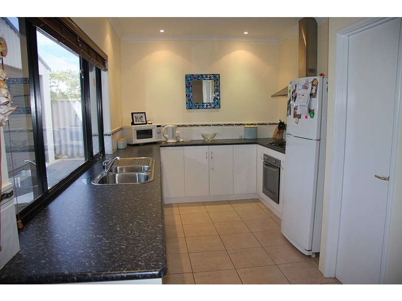 11  Gliddon Avenue, Kalbarri WA 6536