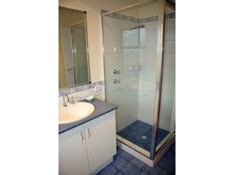 11  Gliddon Avenue, Kalbarri WA 6536