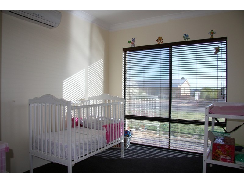 11  Gliddon Avenue, Kalbarri WA 6536