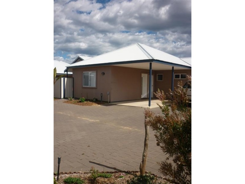 2/4 Seakist Retreat, Kalbarri WA 6536