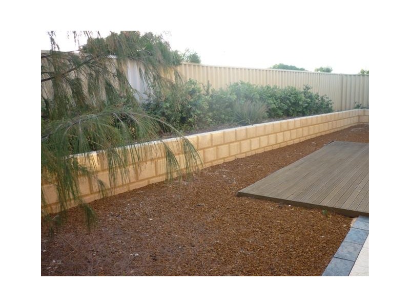 155 Centrolepis Circuit, Kalbarri WA 6536