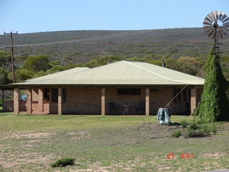 8/6322 Ajana-Kalbarri Road, Kalbarri WA 6536