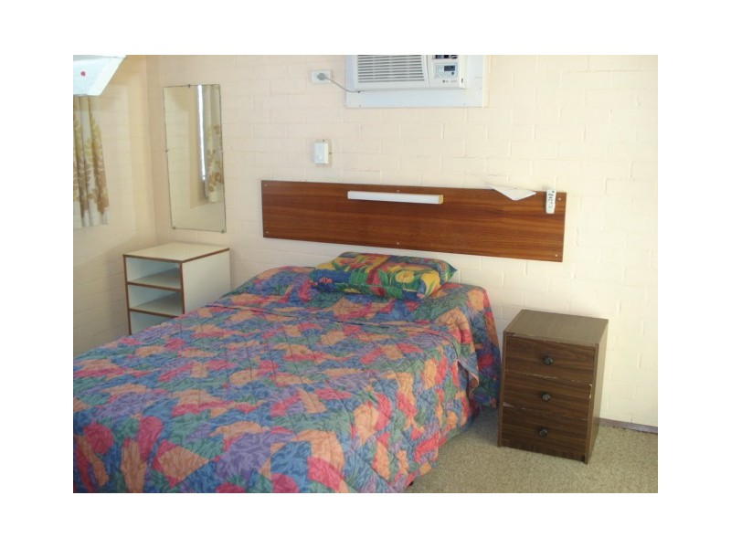 4/116 Nanda Drive – Sun River Chalets, Kalbarri WA 6536