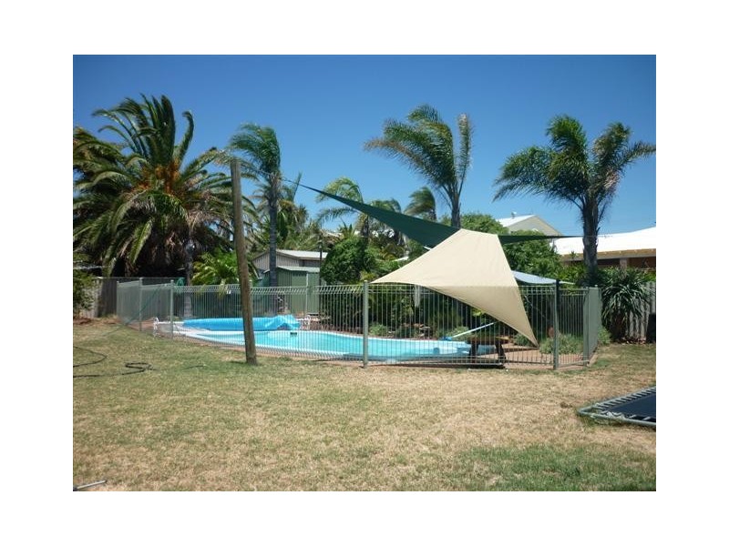 3 Chick Place, Kalbarri WA 6536