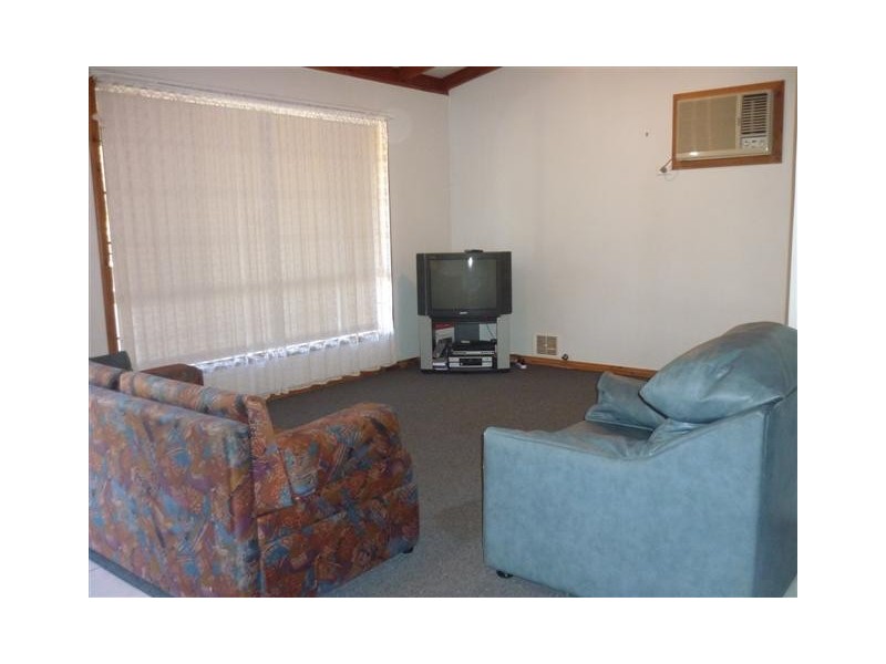 4 Chick Place, Kalbarri WA 6536