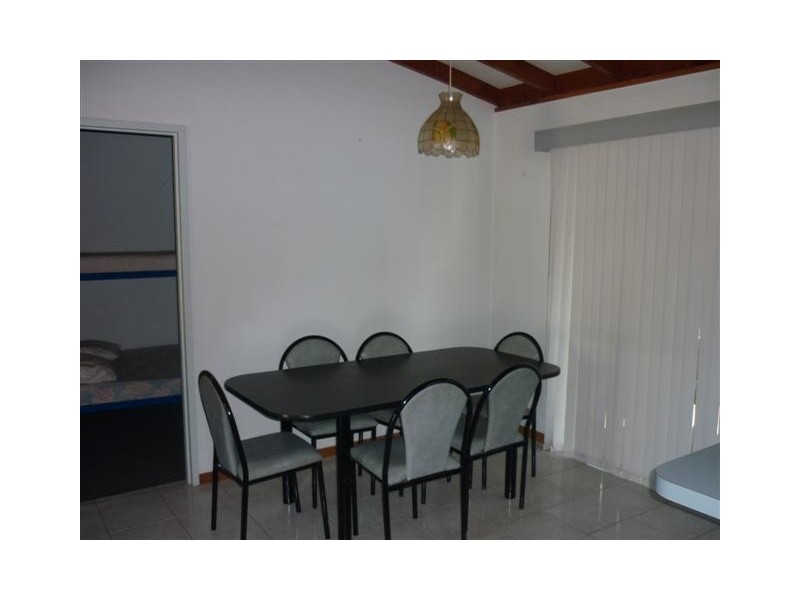 4 Chick Place, Kalbarri WA 6536