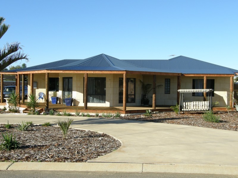 10 Gallant Close, Kalbarri WA 6536