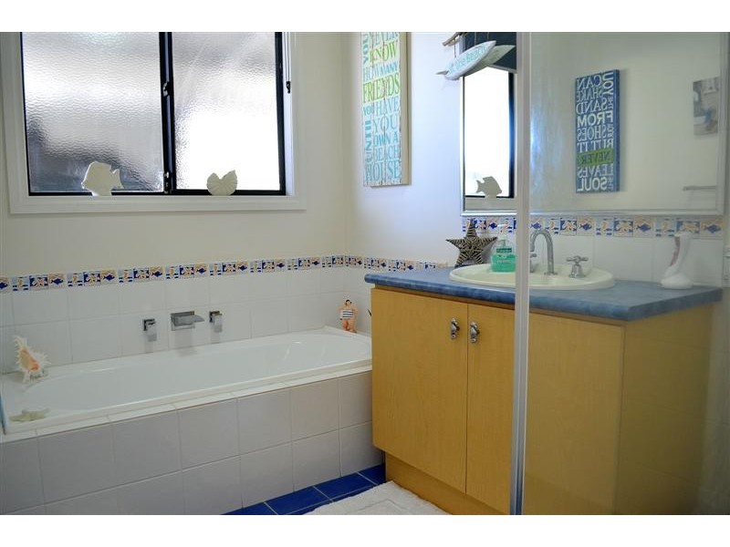 29 Crocos Circuit, Kalbarri WA 6536