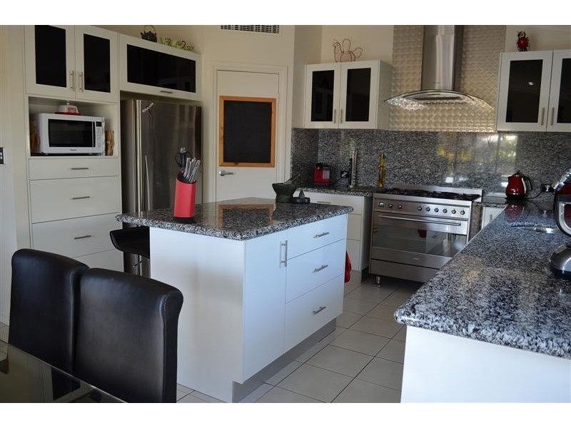 29 Crocos Circuit, Kalbarri WA 6536