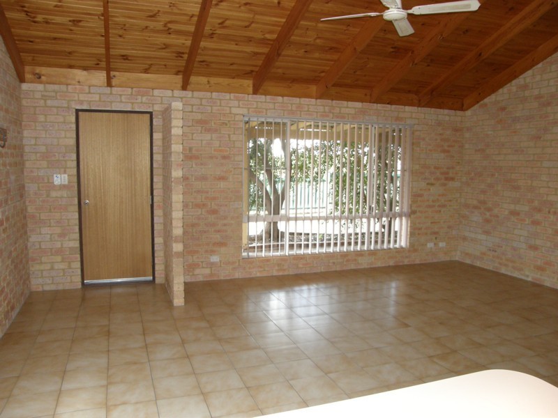 13 Callion Way, Kalbarri WA 6536