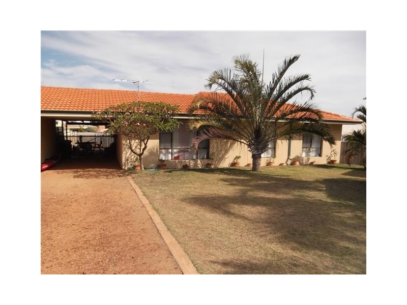 2/9 Karina Mews, Kalbarri WA 6536