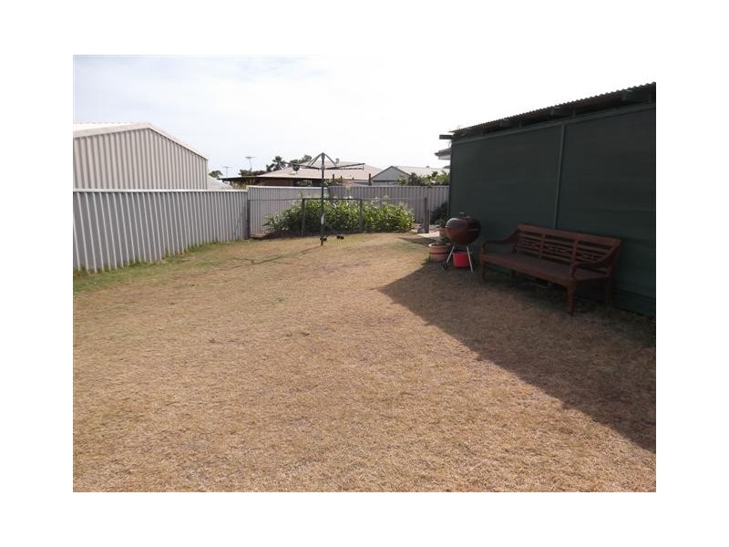 2/9 Karina Mews, Kalbarri WA 6536