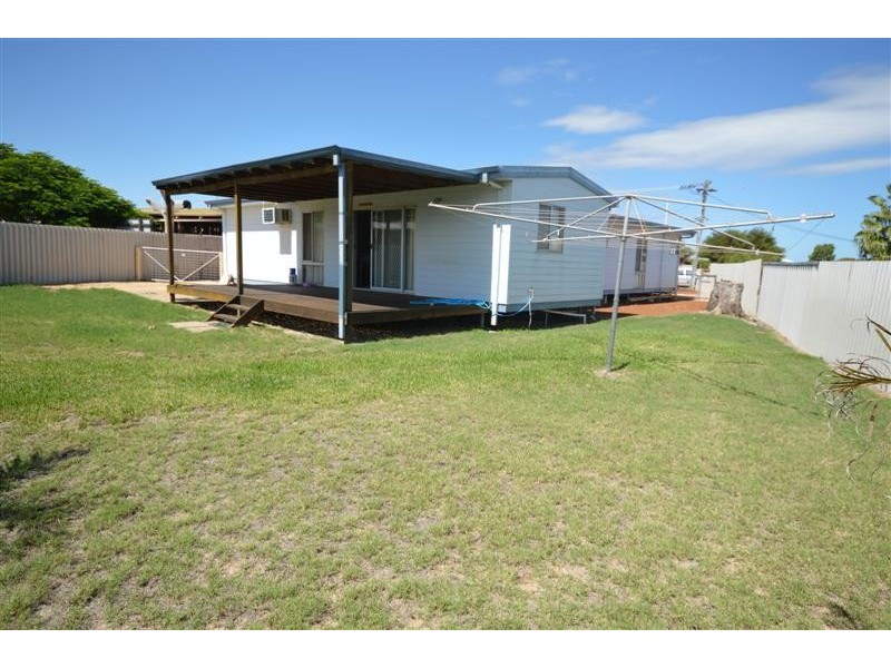 16 Ralph Street, Kalbarri WA 6536