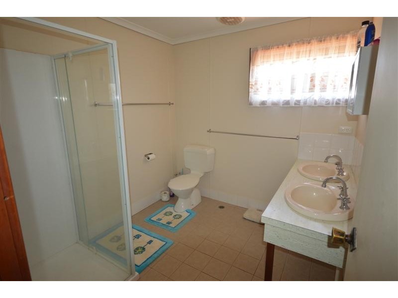 16 Ralph Street, Kalbarri WA 6536