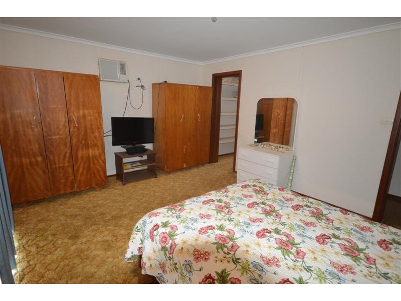 16 Ralph Street, Kalbarri WA 6536