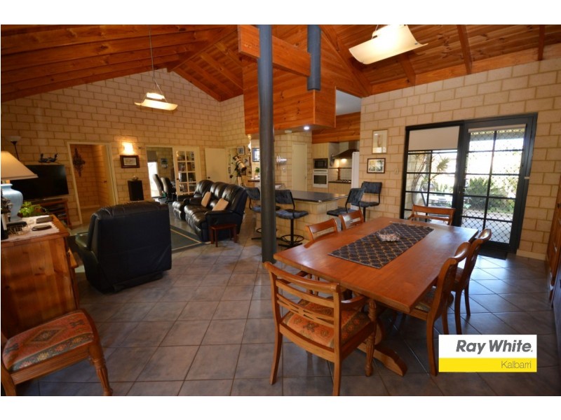 4 Questro Glade, Kalbarri WA 6536