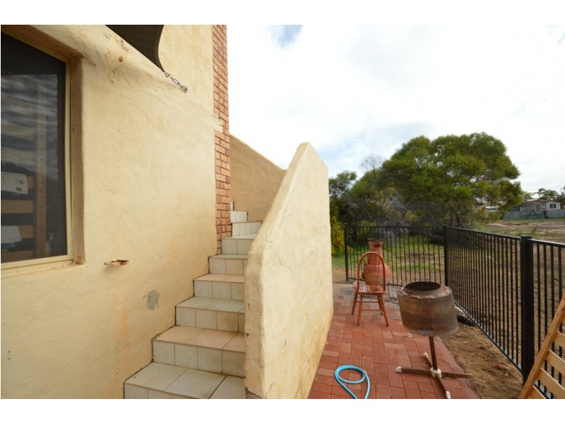 18/35 Glass Street, Kalbarri WA 6536