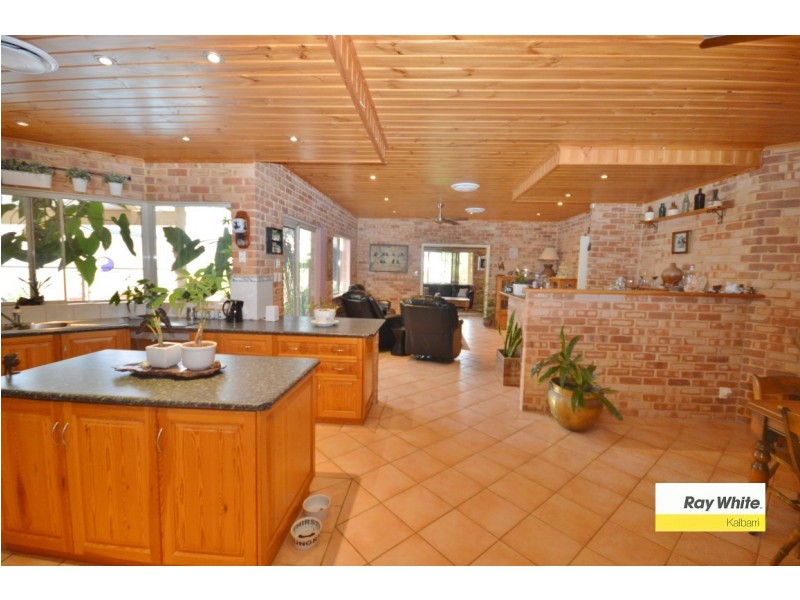 31 Crocos Circuit, Kalbarri WA 6536