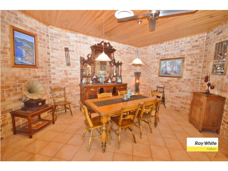 31 Crocos Circuit, Kalbarri WA 6536