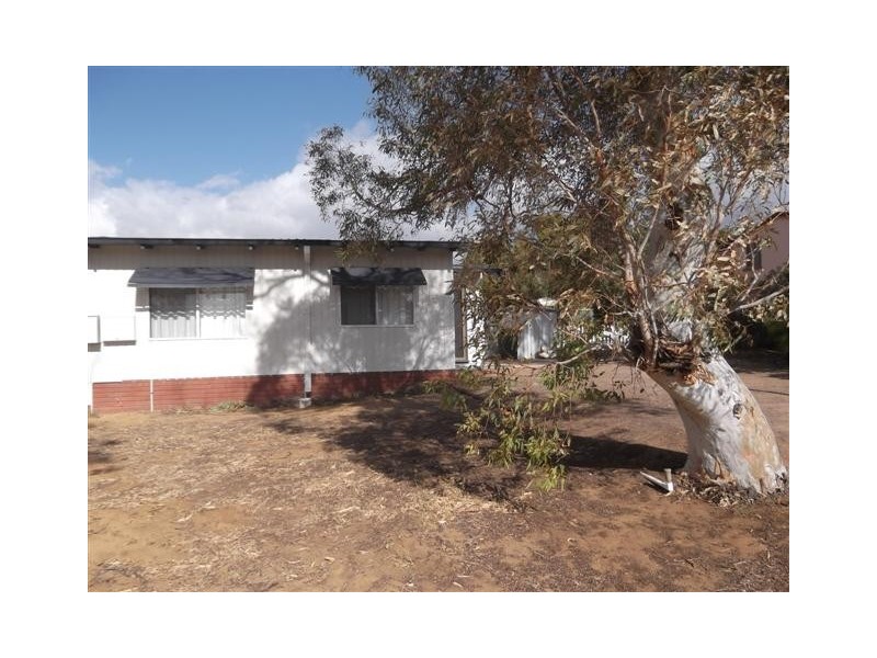 2 B Clifton Place, Kalbarri WA 6536
