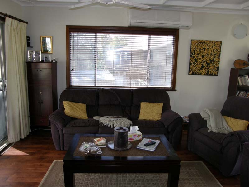 4 Maver St, Kalbarri WA 6536