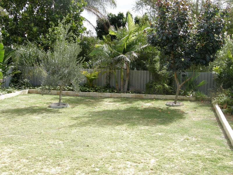 4 Maver St, Kalbarri WA 6536