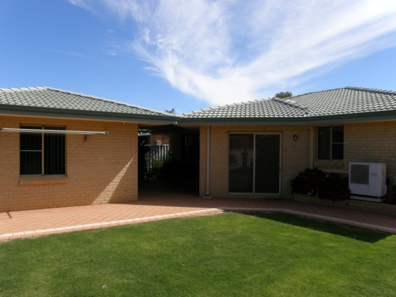 14 Callion Way, Kalbarri WA 6536