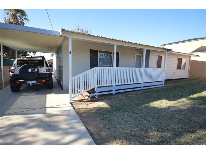 8 Chick Place, Kalbarri WA 6536
