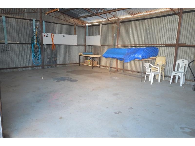 8 Chick Place, Kalbarri WA 6536