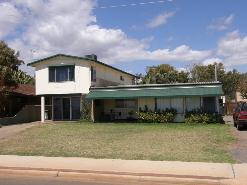 118 Grey Street, Kalbarri WA 6536