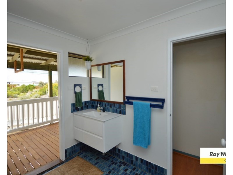 50 Walker Street, Kalbarri WA 6536