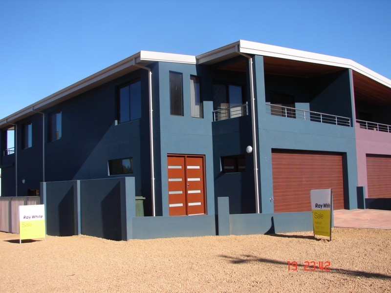 Unit 1, 16 Woods Street, Kalbarri WA 6536